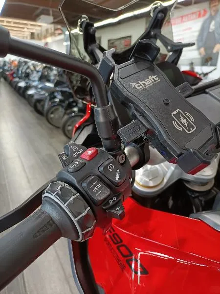 F 900 XR