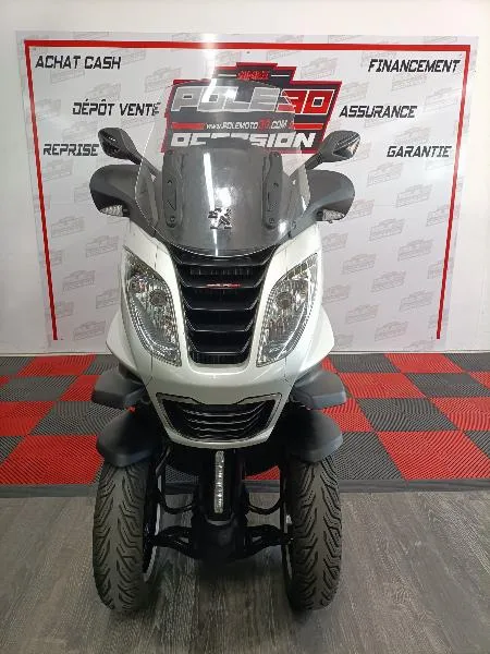 METROPOLIS 400
