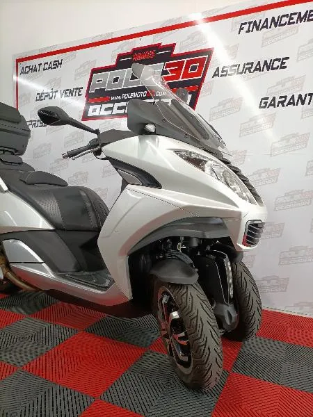 METROPOLIS 400