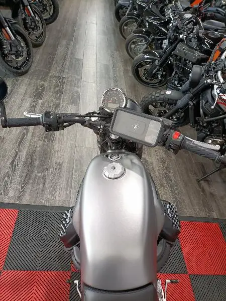 V7