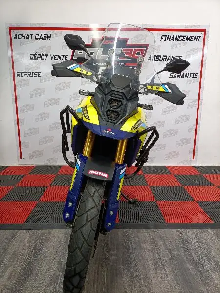 DL VSTROM 800DE