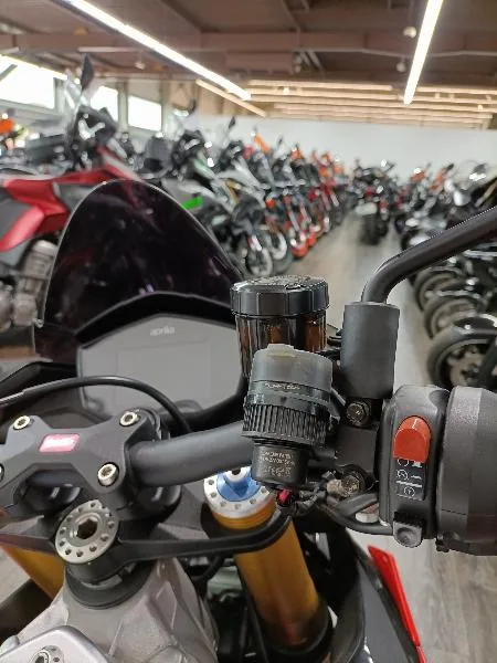TUONO 1100 V4 FACTORY