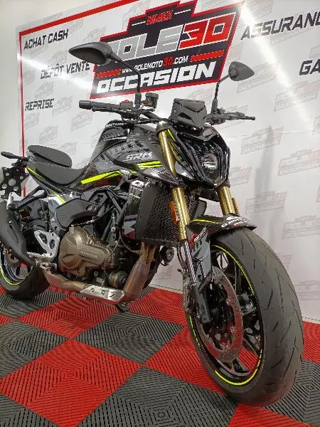 SRK 600