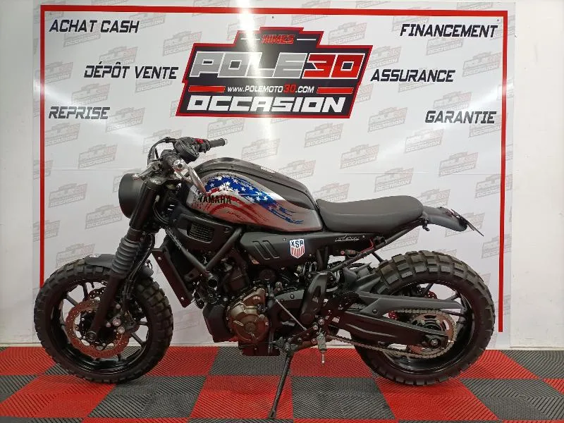XSR 700