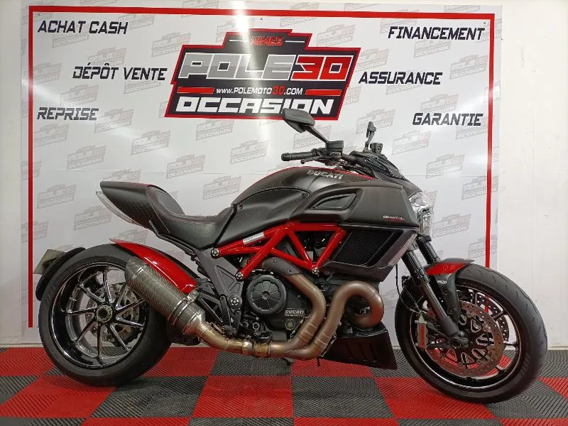 DIAVEL CARBON 2016