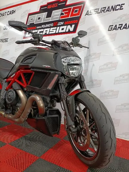 DIAVEL CARBON