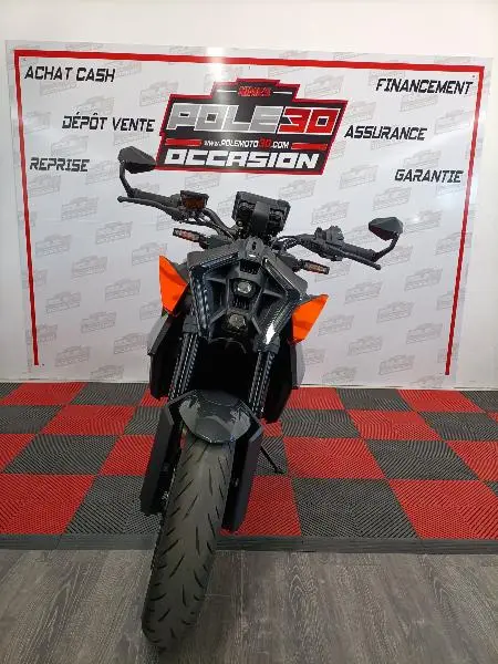 990 DUKE