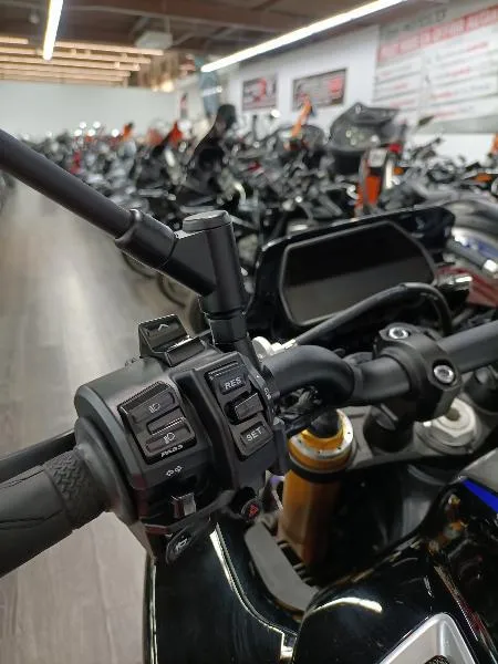 MT10 SP