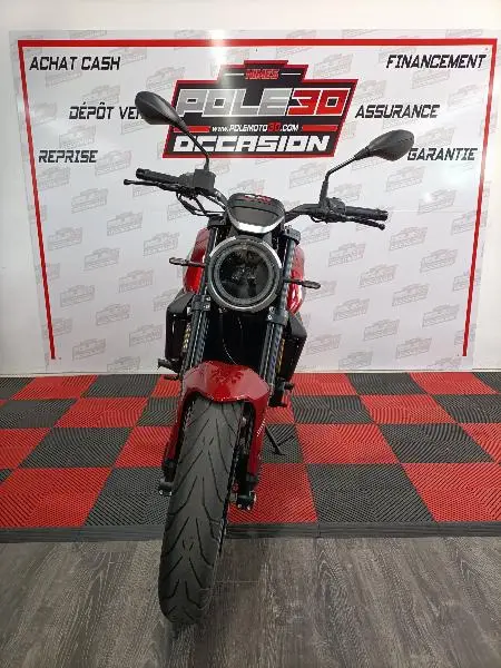 SEIEMMEZZO SCR 650