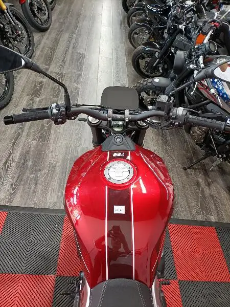 SEIEMMEZZO SCR 650