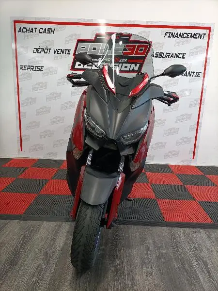 XMAX 125