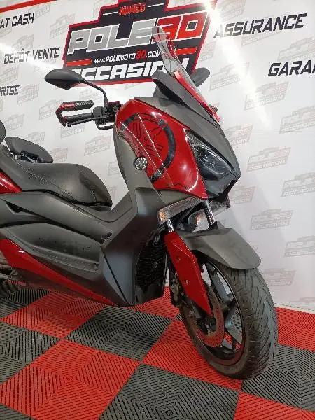 XMAX 125