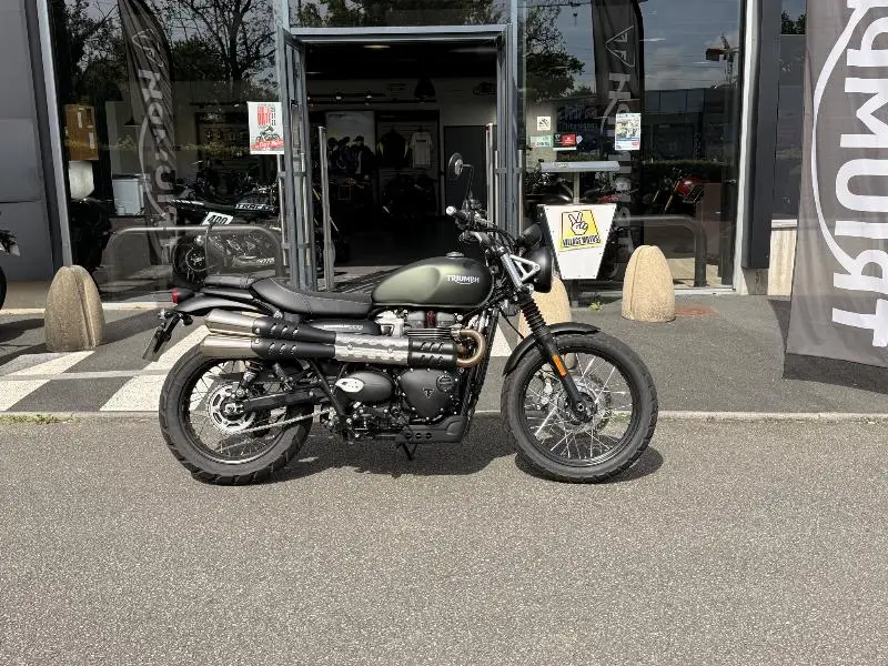 SCRAMBLER 900