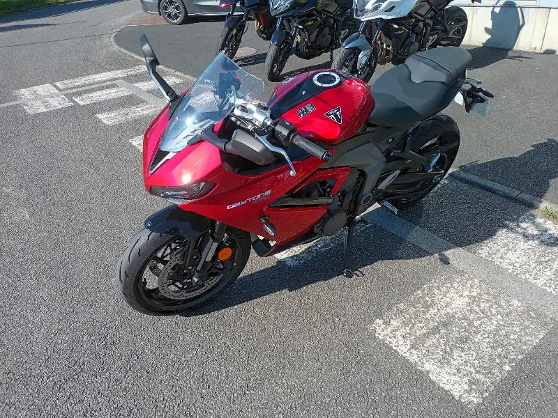 	DAYTONA 660