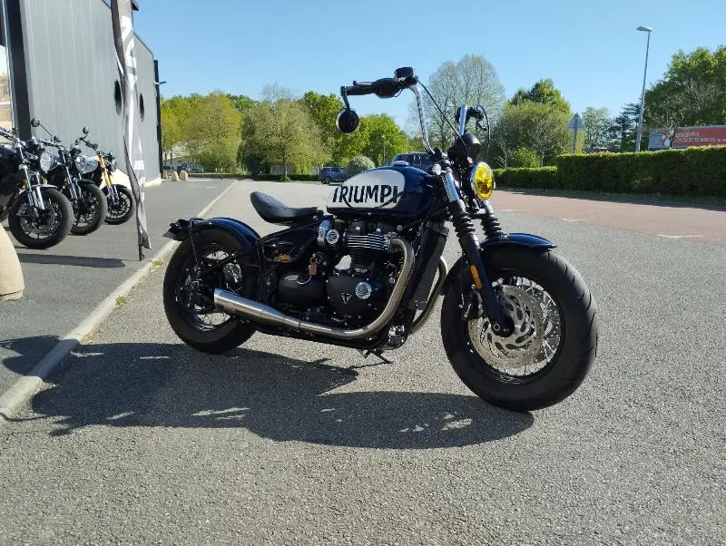 Bonneville Bobber 1200