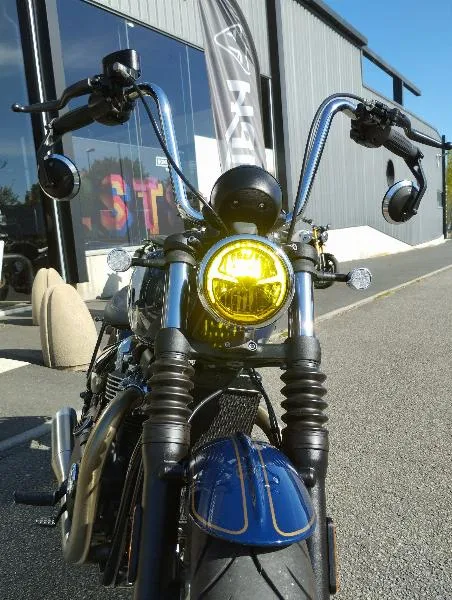 Bonneville Bobber 1200