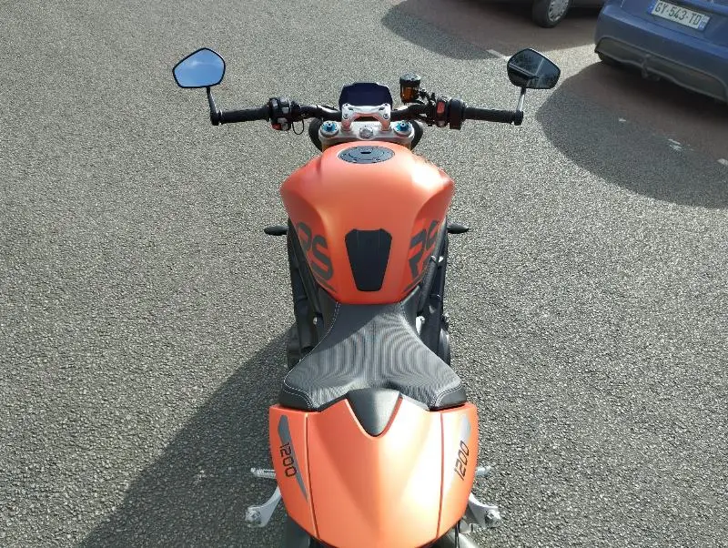 SPEED TRIPLE 1200 RS