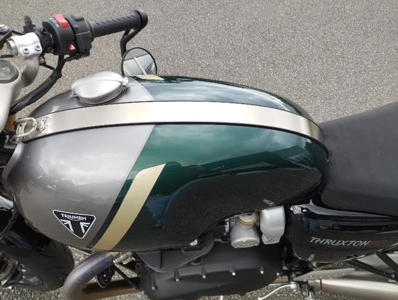 THRUXTON 1200 RS