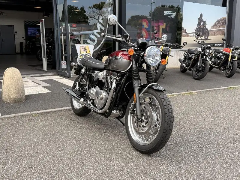 BONNEVILLE T120 2022