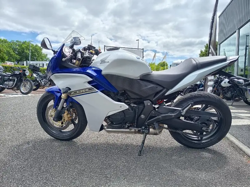 CBR 600 F