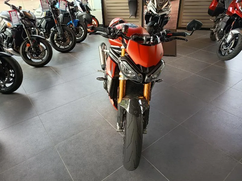 SPEED TRIPLE 1200 RS