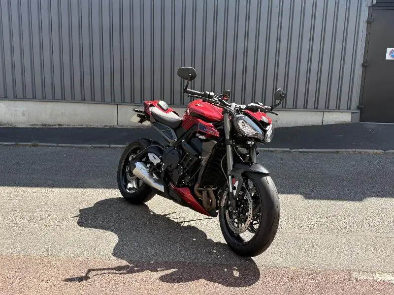 STREET TRIPLE 765 RS