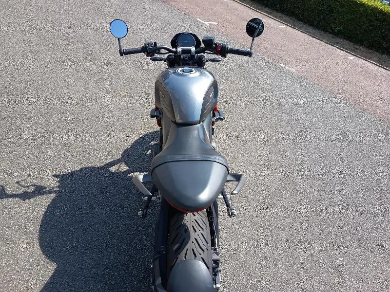 TRIDENT 660