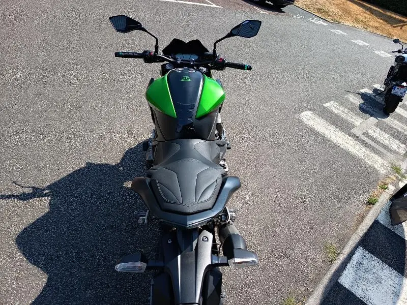 Z 800 E 