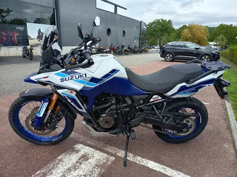 DL VSTROM 800DE