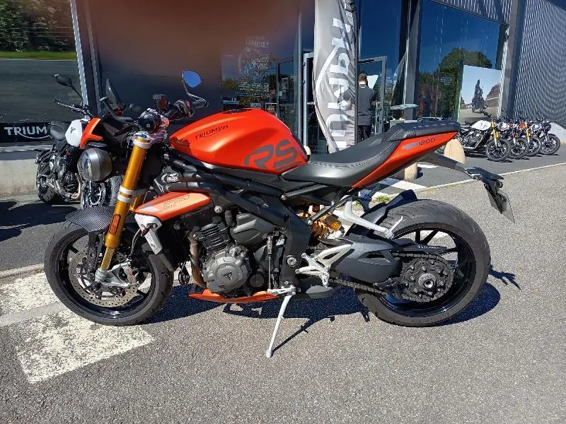 SPEED TRIPLE 1200 RS
