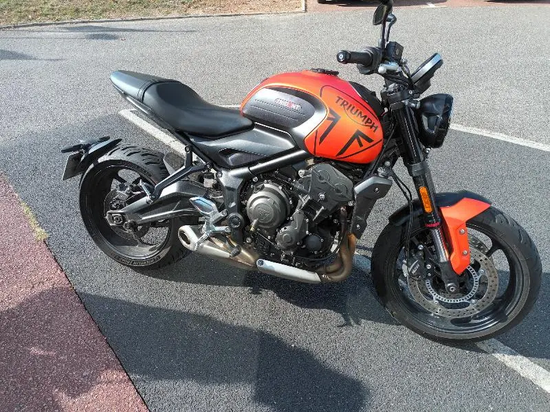 TRIDENT 660