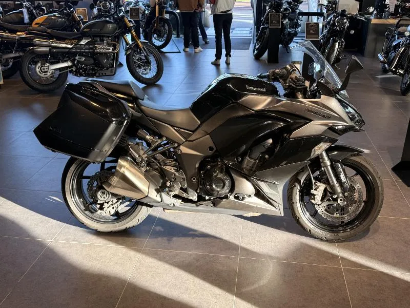 Z 1000 SX
