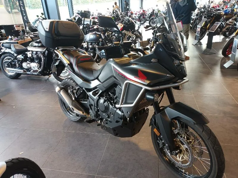 TRANSALP 750