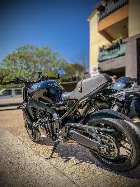 XSR 900