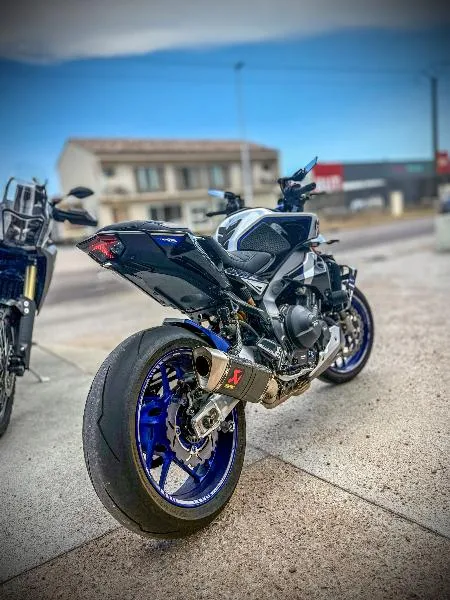 MT09 SP