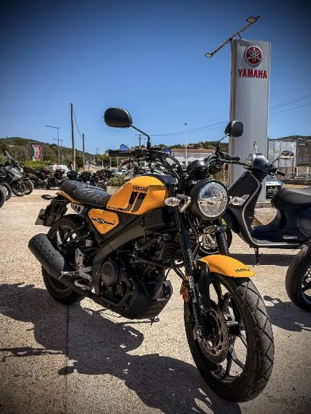 XSR 125