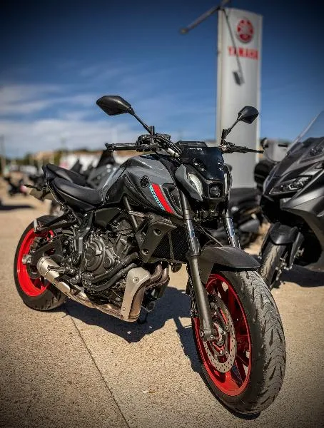 MT07