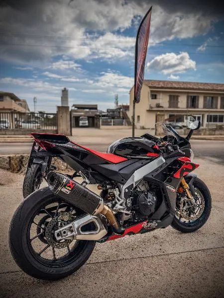 RSV4 1100 FACTORY