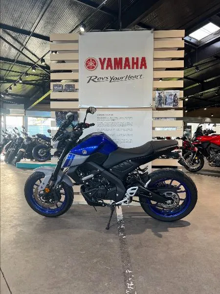MT125 ABS