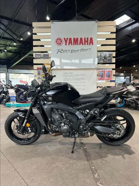 MT09  YAMT