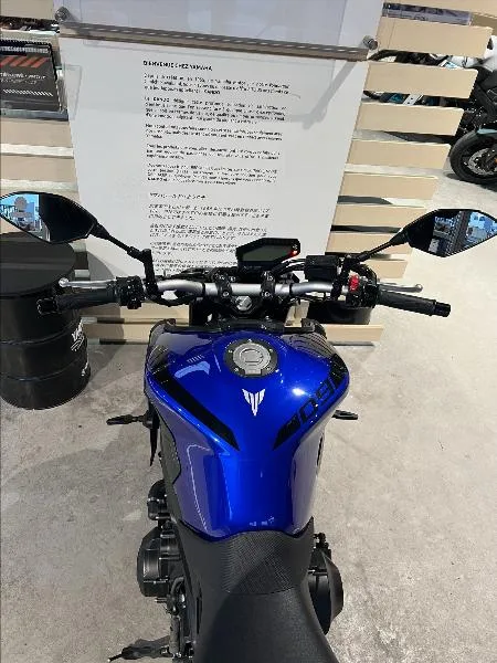 MT09