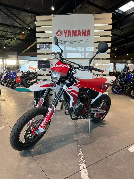 XMF 125