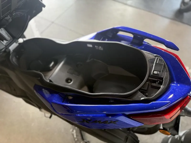 XMAX 125
