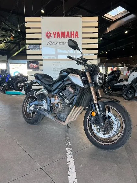 CB 650 R
