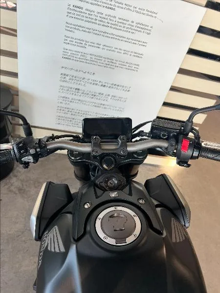 CB 650 R