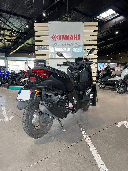 XMAX 125 TECH MAX
