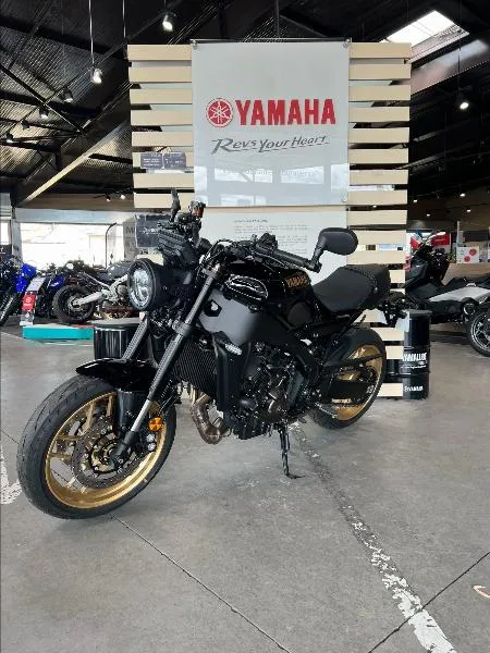 XSR 900