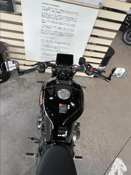 XSR 900