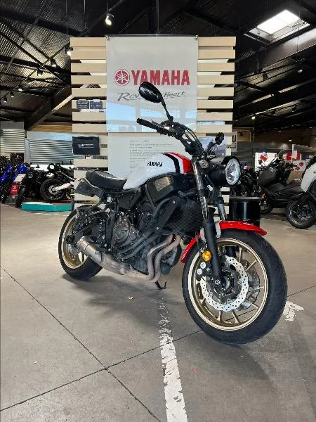 XSR 700
