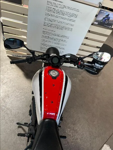 XSR 700